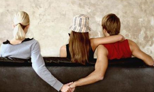 離婚后發(fā)現(xiàn)對方婚內(nèi)出軌有孩子