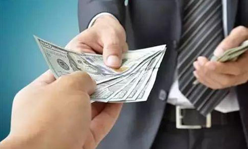 大學(xué)生還能向父親索要撫養(yǎng)費(fèi)嗎