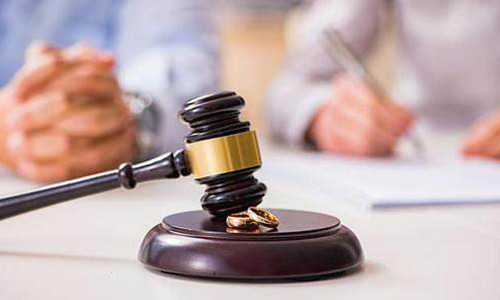 財(cái)產(chǎn)轉(zhuǎn)給父母算轉(zhuǎn)移夫妻共同財(cái)產(chǎn)